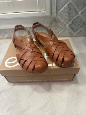 Berri Woven Casual Round Toe Slip-on Sandals
Light Brown Flat Leather Sandals